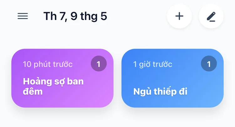 Màn hình chính TapDiary với hai nút Hoảng sợ ban đêm và Ngủ thiếp đi, mỗi nút hiện thời gian kể từ lần ghi cuối và số lần hôm nay